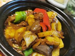 地三鲜烧牛腩-有璟阁港式餐厅(国贸商城店)