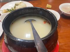 -郑庄脂渣海鲜楼(九水路店)
