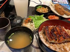 鳗鱼饭-名代宇奈备长炭烧鳗鱼居酒屋