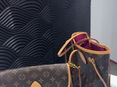 -聚云奢二手奢侈品黄金手表包包回收·中古店(上海店)