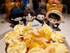 芒果百香果香缇奶油华夫饼-BE BRIGHT KITCHEN(正佳广场店)