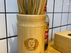 -八二小区抄手(龙湖上城天街店)