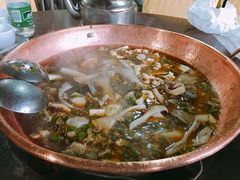 -朝伟清真铜瓢牛肉馆(三十年老·店)