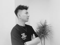 -BULB STUDIO 巴柏明星发型工作室