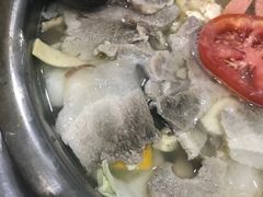 -泸州酸菜豆花火锅川师店