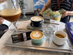 -Roast8ry Coffee Lab