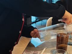 -必胜客(尹山湖歌林公园店)