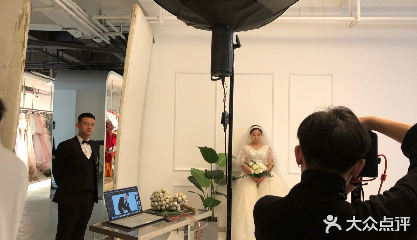 听说梦想城搬家了-网红婚纱摄影工作室