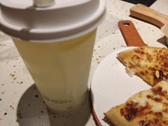 -必胜客(WOW中心城店)