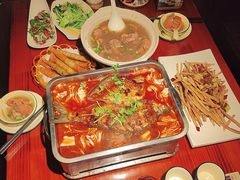 -老宅藕香·湖北菜·非遗藕汤·武昌鱼(黄鹤楼景观店)