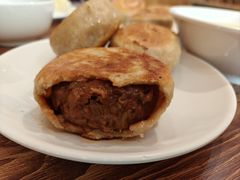 -清真吴记门钉肉饼·喜多利