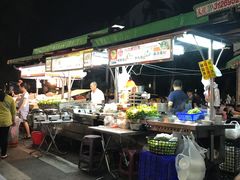 -六合夜市