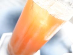 -UNI UNI(环亚凯瑟琳店)