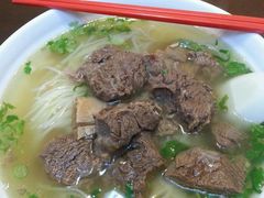 生肠拼牛腩面-荔林食店(西华路店)