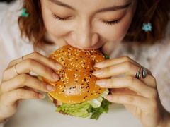-麦当劳(哈西万达店)