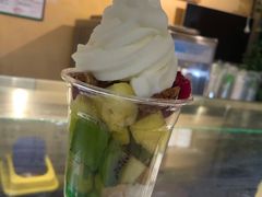 -三佰瑞冻酸奶(凯德MALL店)