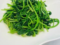 -汗腾格里·风味餐厅(新疆驻京办店)