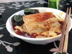 -何老二卤汁凉粉