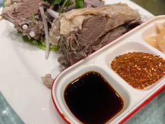 -马尔龙新疆饭店·清真(瑞景店)