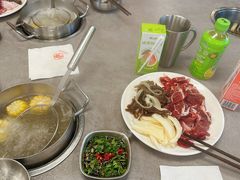 -张哞哞·鲜切牛肉自助火锅(高德置地店)