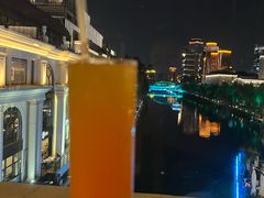-Tipsy Bar•屋顶露台酒吧&水烟吧