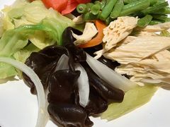 -清真吴记门钉肉饼·喜多利