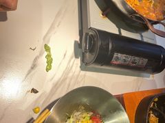 -澳门街美食城(世界城光谷步行街店)