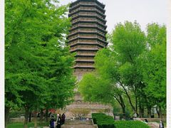 -玲珑塔公园