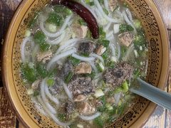 -正宗李家土鸡米线店
