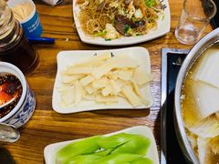 -牛小隆牛肉面馆(四牌楼店)