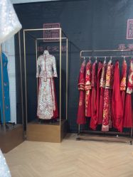 -藤薰定制中式嫁衣礼服旗袍店