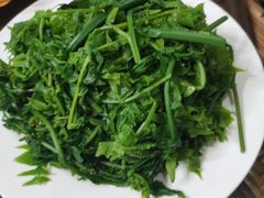 -岩保农家乐