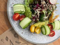 -Mark&Mars Restaurant