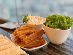 -云中捞高空旋转餐厅(商茂世纪广场店)