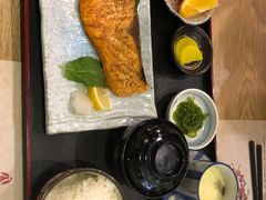 盐烤三文鱼-八间(合生汇店)
