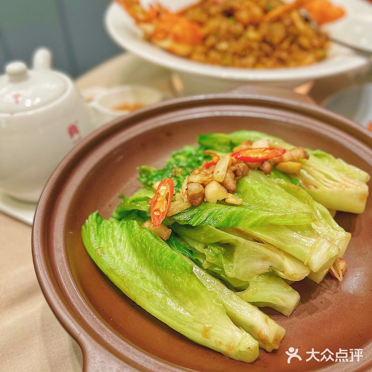 ⭕️杭州探店|风靡上海14年的轻奢粤菜餐厅杭州首店登陆奥体