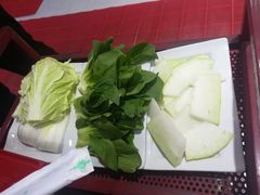 -南渝食府.墨脱石锅松茸鸡
