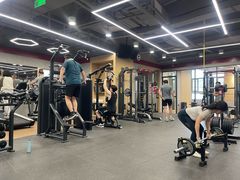 -VLines耀能运动Space&Flow(国贸店)