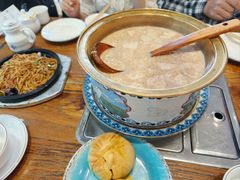 -蒙亨·手把肉·蒙古包文化主题餐厅(天恒广场店)