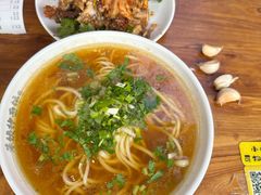 -萍姨抻面馆·鸡架冒菜(清湖店)