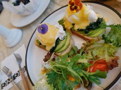 班尼迪克蛋牛油果素餐-玲婧胡同·生日蛋糕·餐厅(嘉里城店)