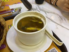 花旗参炖竹丝鸡汤-黎一煲煲仔饭(丰乐店)