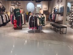 -丽达购物中心(崂山店)