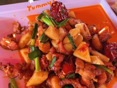 -隔壁老王·家常云南菜(花巷店)