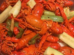 -七欣天香辣蟹火锅(闵行浦江欢乐颂店)
