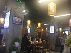 大堂-牛味道炭火烤肉(湖前总店)