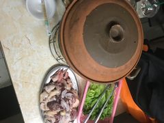 连州果园鸡-威邵鸡煲(西华路总店)