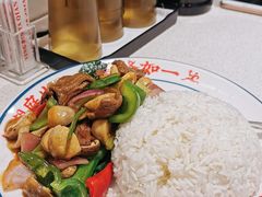 鲜菇牛肉饭-潮庭港式茶餐厅·熊仔奶茶(同济广场店)