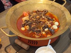 -毛肚向右·川渝毛肚王(经开永旺店)