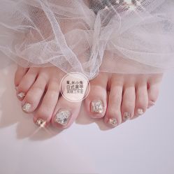 足部美甲-米小兔美甲美睫